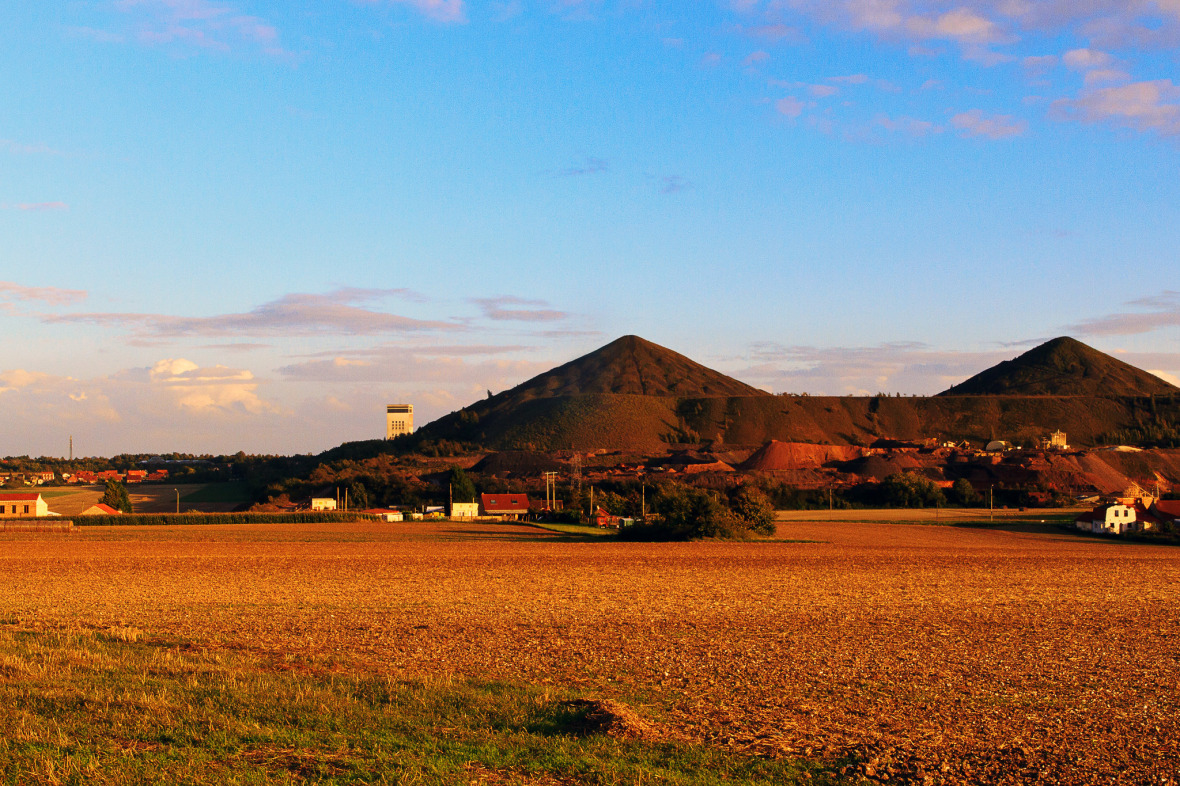 The spoil heaps of Loos-en-Gohelle